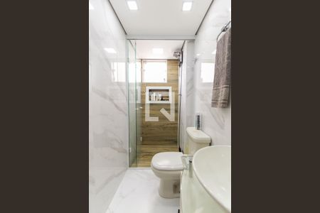 Apartamento para alugar com 70m², 2 quartos e sem vagaBanheiro