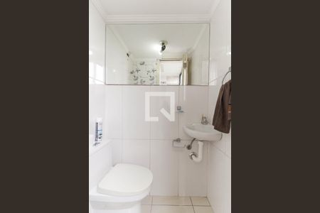 Apartamento para alugar com 70m², 2 quartos e sem vagaBanheiro de serviço