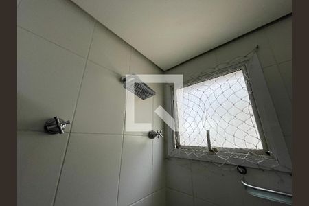 Apartamento para alugar com 60m², 2 quartos e 1 vaga Apartamento para alugar com 60m², 2 quartos e 1 vagaBanheiro da Suíte