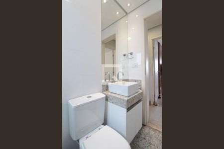 Apartamento à venda com 160m², 4 quartos e 4 vagasBanheiro Social