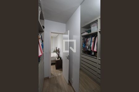 Apartamento à venda com 160m², 4 quartos e 4 vagasCloset da Suite 1