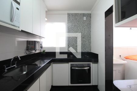 Apartamento à venda com 160m², 4 quartos e 4 vagasCozinha e Área de Serviço