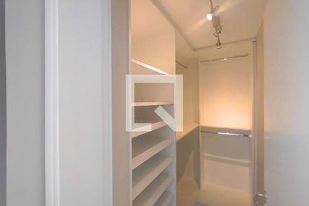 Closet da suíte 1 de apartamento à venda com 3 quartos, 124m² em Jardim Sao Caetano, São Caetano do Sul