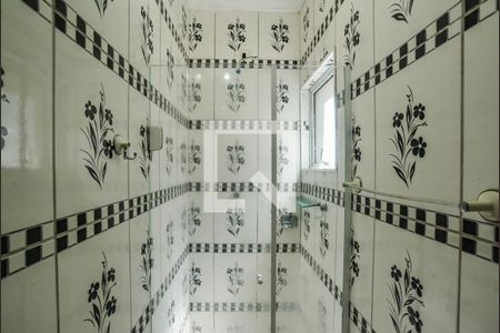 Casa à venda com 70m², 3 quartos e 1 vaga Casa à venda com 70m², 3 quartos e 1 vagaBanheiro