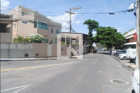 Vista da Rua de kitnet/studio para alugar com 1 quarto, 46m² em Jaguaribe, Salvador