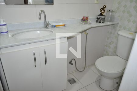 Casa de condomínio à venda com 73m², 3 quartos e sem vagaBanheiro