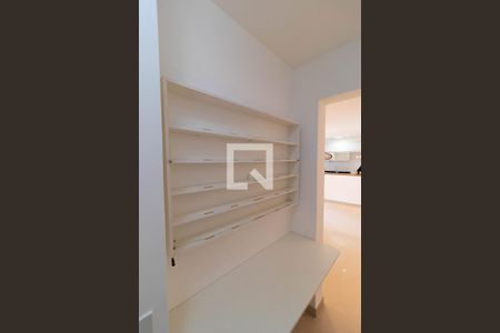 Apartamento para alugar com 63m², 2 quartos e 1 vaga Apartamento para alugar com 63m², 2 quartos e 1 vagaCorredor