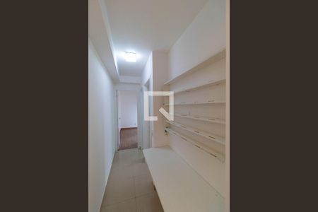 Apartamento para alugar com 63m², 2 quartos e 1 vaga Apartamento para alugar com 63m², 2 quartos e 1 vagaCorredor