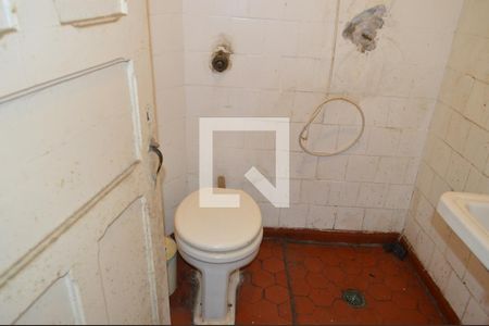 Casa à venda com 121m², 3 quartos e 1 vagaBanheiro 2