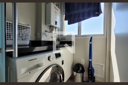 Apartamento à venda com 71m², 2 quartos e 2 vagas Apartamento à venda com 71m², 2 quartos e 2 vagasLavanderia