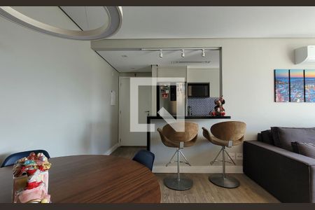 Sala de apartamento à venda com 2 quartos, 71m² em Vila Assunção, Santo André