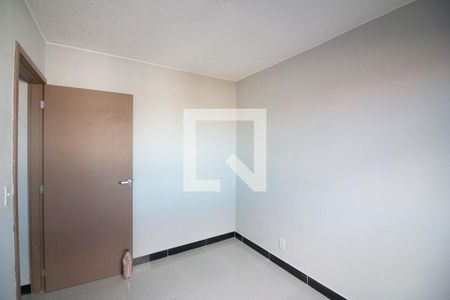Quarto 1 de apartamento para alugar com 2 quartos, 50m² em Samambaia Sul (samambaia), Brasília