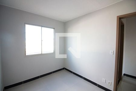Quarto 1 de apartamento para alugar com 2 quartos, 50m² em Samambaia Sul (samambaia), Brasília