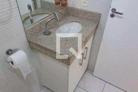 Apartamento para alugar com 55m², 2 quartos e 2 vagasBANHEIRO
