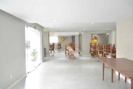 Apartamento à venda com 185m², 4 quartos e 2 vagasSalão de Festas