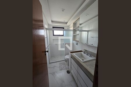 Apartamento à venda com 185m², 4 quartos e 2 vagasBanheiro