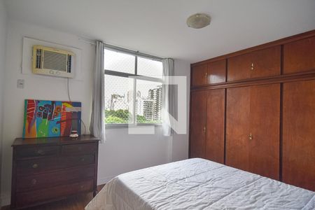 suite  de apartamento à venda com 2 quartos, 85m² em Icaraí, Niterói
