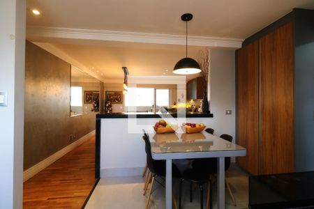 Apartamento à venda com 134m², 3 quartos e 3 vagasCozinha