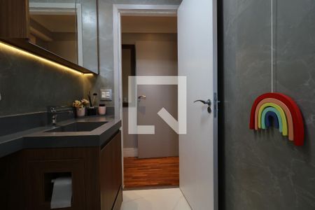 Apartamento à venda com 134m², 3 quartos e 3 vagasBanheiro Social