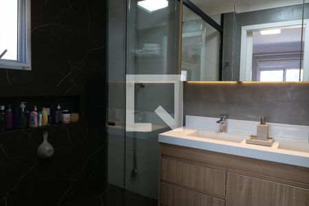 Apartamento à venda com 134m², 3 quartos e 3 vagasBanheiro da Suíte