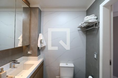 Apartamento à venda com 134m², 3 quartos e 3 vagasBanheiro da Suíte