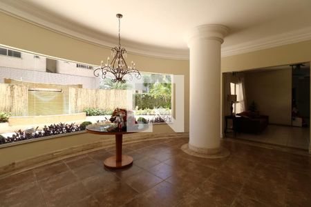 Apartamento à venda com 134m², 3 quartos e 3 vagasÁrea Comum - Hall