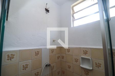 Casa para alugar com 30m², 1 quarto e sem vaga Casa para alugar com 30m², 1 quarto e sem vagaBanheiro