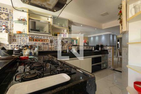 Casa à venda com 350m², 3 quartos e 3 vagasCozinha