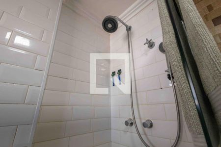 Casa à venda com 350m², 3 quartos e 3 vagasSuíte 1 Banheiro