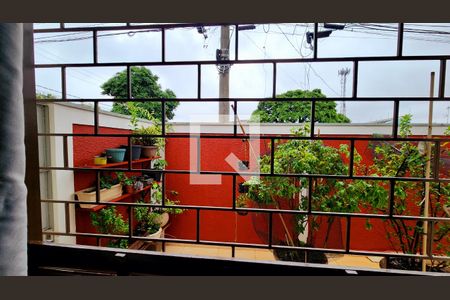 Casa à venda com 200m², 3 quartos e 2 vagas Casa à venda com 200m², 3 quartos e 2 vagasVista do Quarto 1