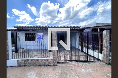 Casa à venda com 103m², 2 quartos e 1 vagaFachada