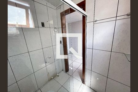 Casa à venda com 103m², 2 quartos e 1 vagaBanheiro 2
