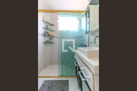 Apartamento para alugar com 61m², 2 quartos e sem vagaBanheiro
