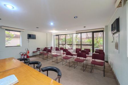 Apartamento para alugar com 30m², 1 quarto e 1 vaga Apartamento para alugar com 30m², 1 quarto e 1 vagaÁrea comum - Salão de festas