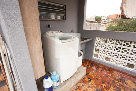 Casa à venda com 426m², 3 quartos e 1 vaga Casa à venda com 426m², 3 quartos e 1 vagaÁREA DE SERVIÇO