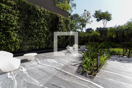 Studio à venda com 35m², 1 quarto e sem vaga Studio à venda com 35m², 1 quarto e sem vagaEntrada