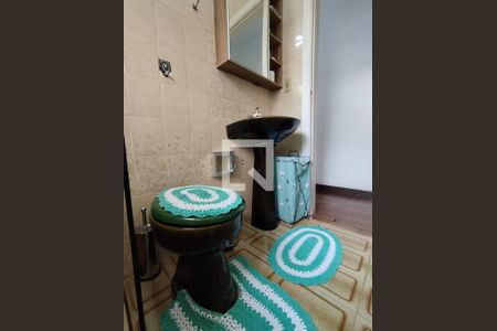 Casa à venda com 150m², 3 quartos e 4 vagas Casa à venda com 150m², 3 quartos e 4 vagasBanheiro da Suíte