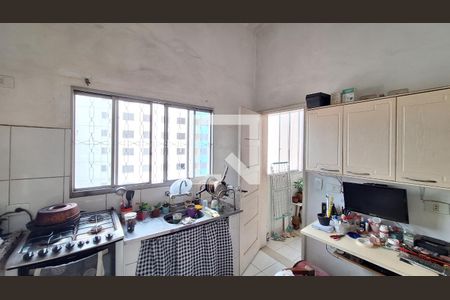 Apartamento à venda com 70m², 2 quartos e sem vagaCozinha e Área de Serviço