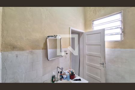 Apartamento à venda com 70m², 2 quartos e sem vagaBanheiro