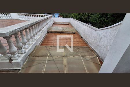 Casa à venda com 176m², 4 quartos e 4 vagasTerraço 