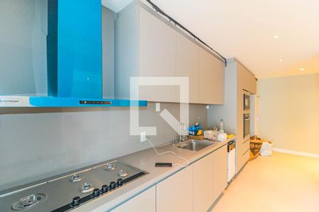 Apartamento à venda com 227m², 3 quartos e 4 vagas Apartamento à venda com 227m², 3 quartos e 4 vagasCozinha