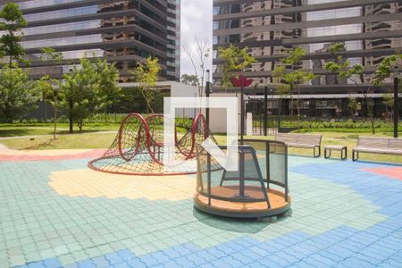 Apartamento à venda com 227m², 3 quartos e 4 vagas Apartamento à venda com 227m², 3 quartos e 4 vagasÁrea comum