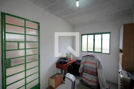 Casa à venda com 430m², 3 quartos e 3 vagasQuarto de Serviço