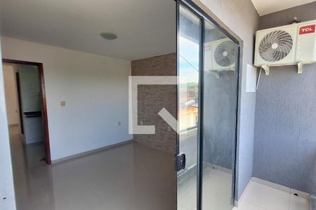 Sala de casa para alugar com 1 quarto, 35m² em Jardim Bosque do Ipê, Duque de Caxias