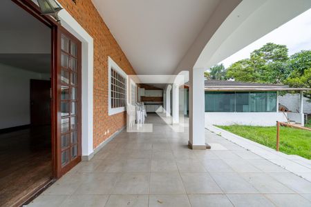 Casa à venda com 350m², 4 quartos e 4 vagasÁrea Externa