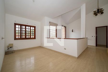 Sala de TV de casa à venda com 4 quartos, 350m² em Jardim Los Angeles, São Paulo