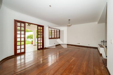 Sala de estar de casa à venda com 4 quartos, 350m² em Jardim Los Angeles, São Paulo