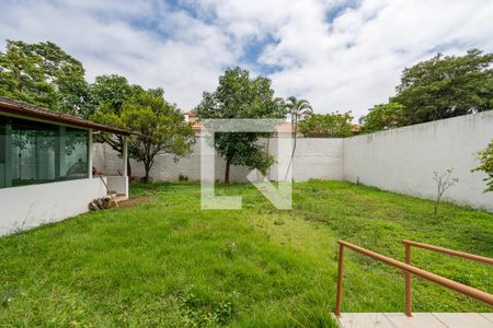 Casa à venda com 350m², 4 quartos e 4 vagasQuintal