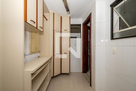 Casa à venda com 350m², 4 quartos e 4 vagasÁrea de Serviço