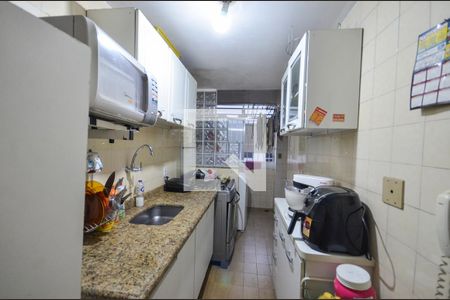 Apartamento à venda com 67m², 2 quartos e 1 vagaCozinha
